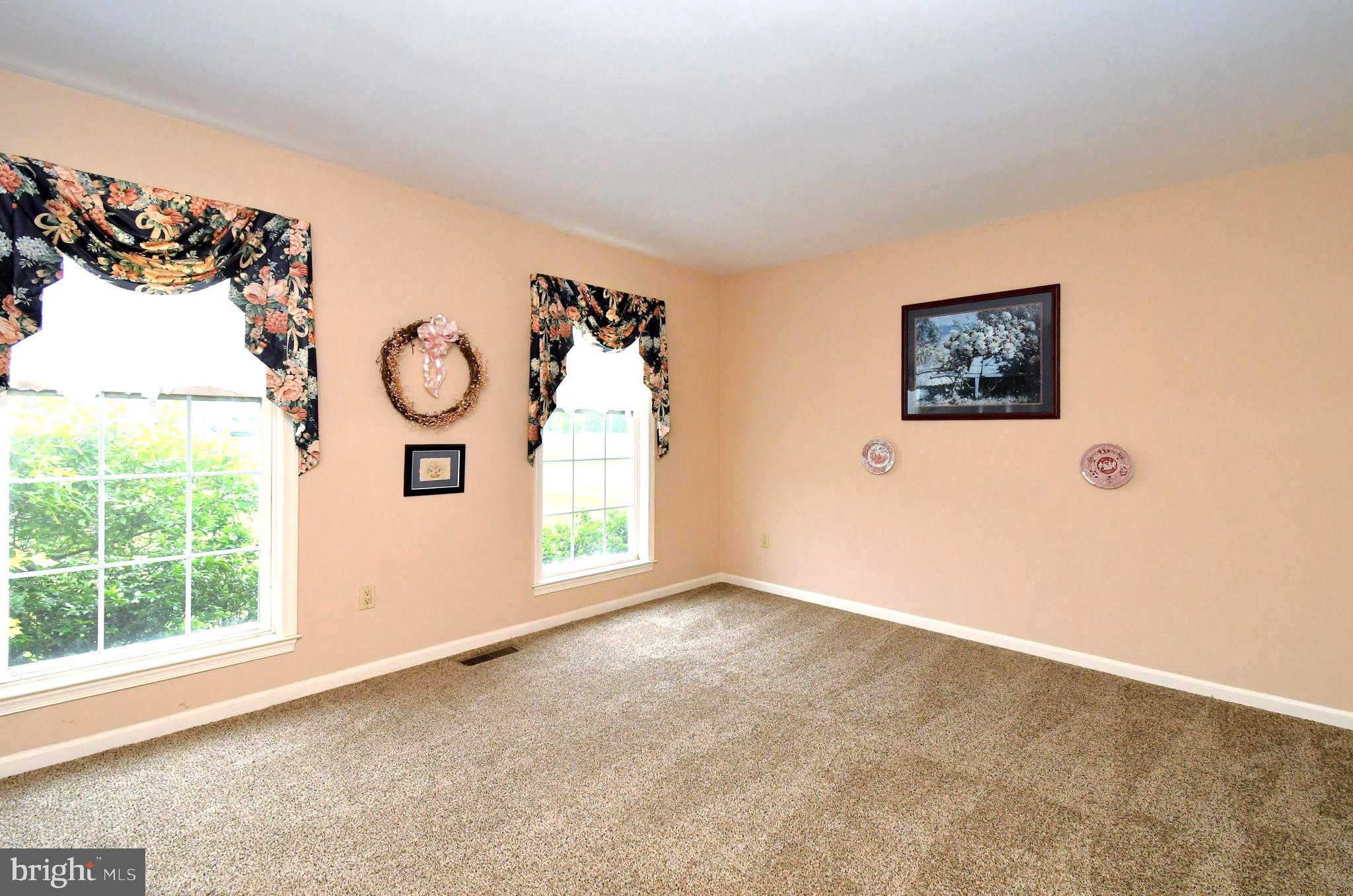 SYMPHONY - Residential