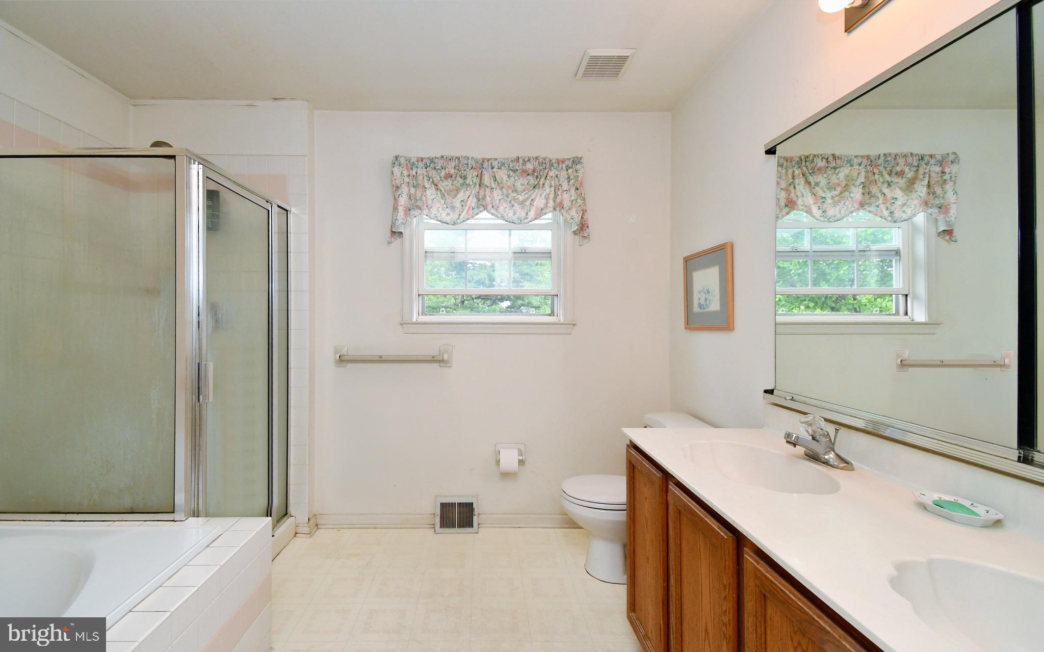 SYMPHONY - Residential