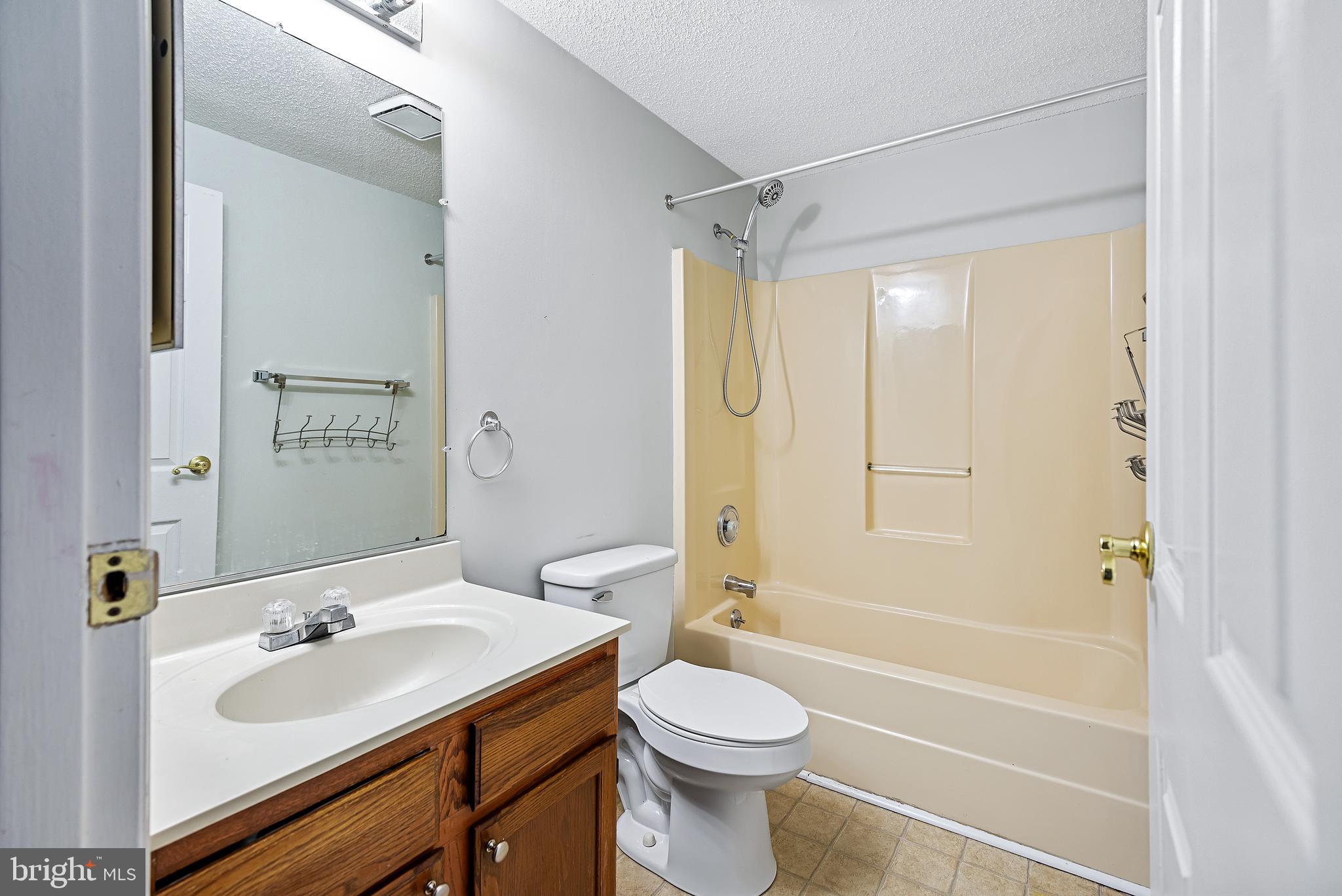 JACOBS MEADOW - Residential