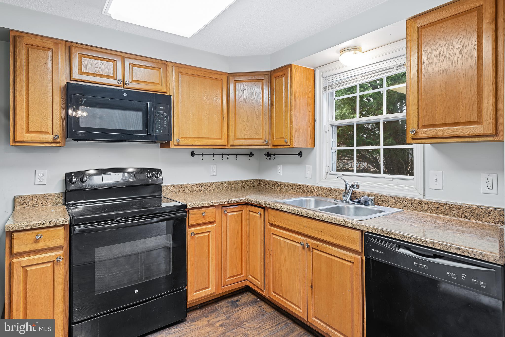 JACOBS MEADOW - Residential