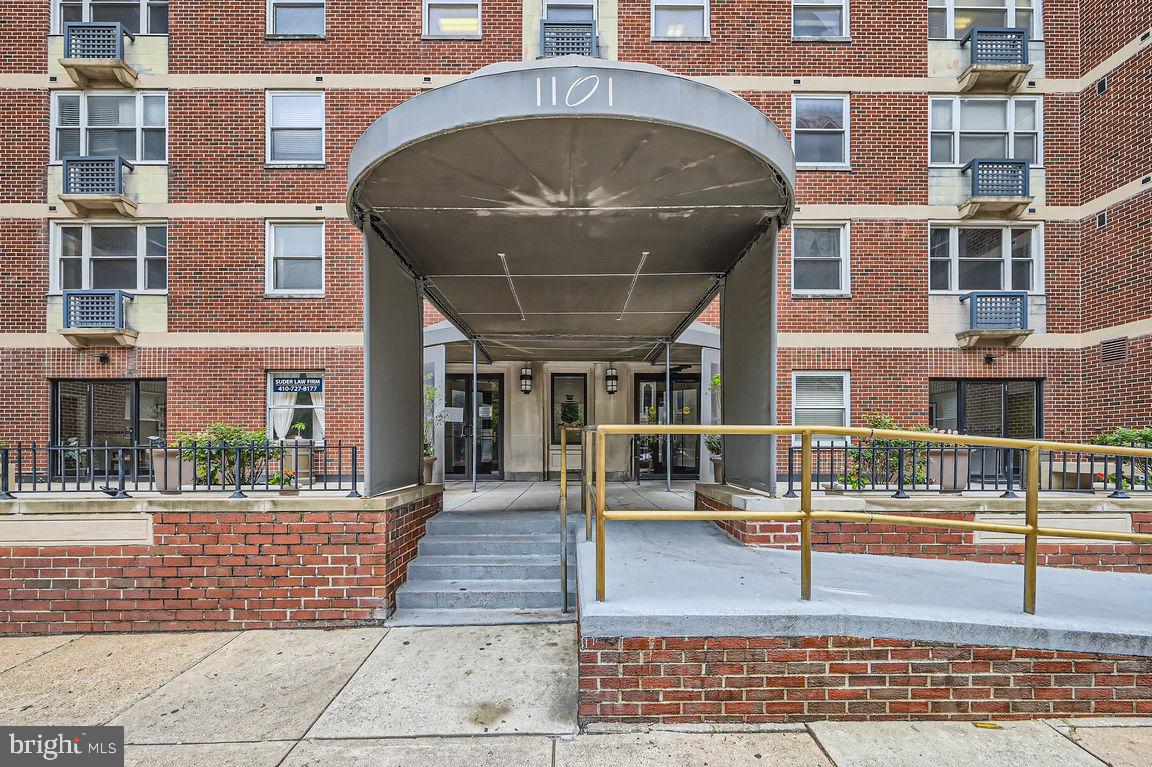 MOUNT VERNON PLACE HISTORIC DISTRICT - Residential