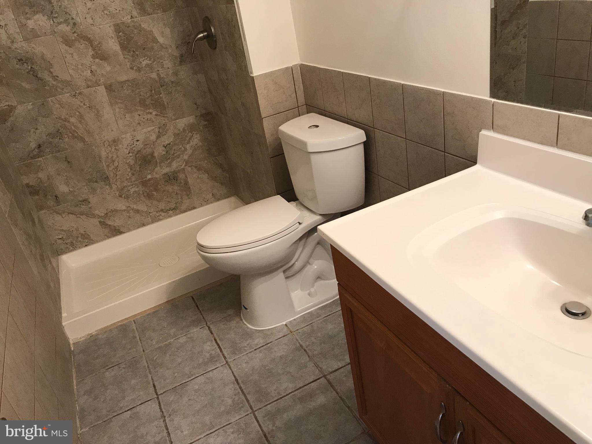 SUGARLAND RUN - Residential