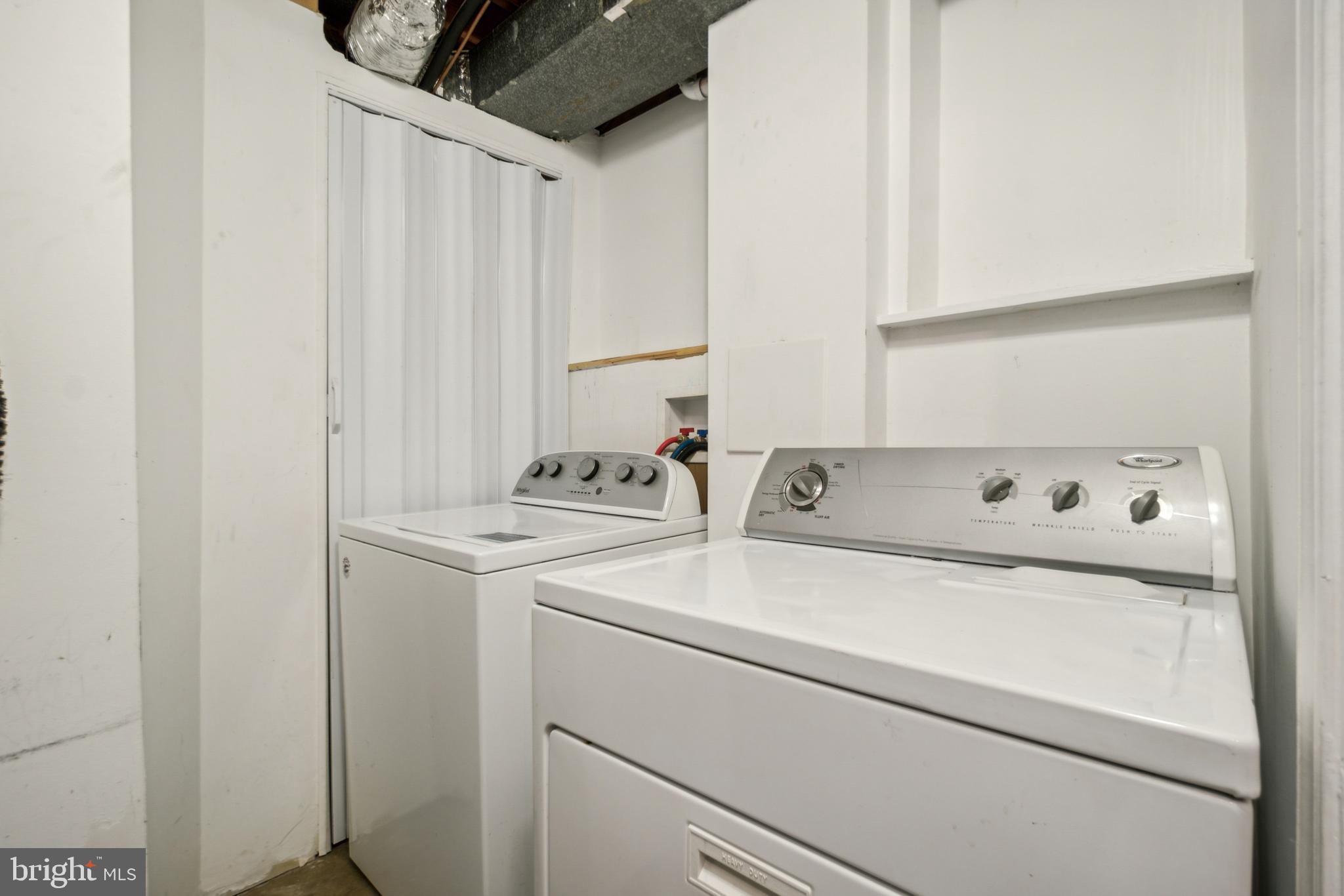 FRANKLIN SQUARE - Residential