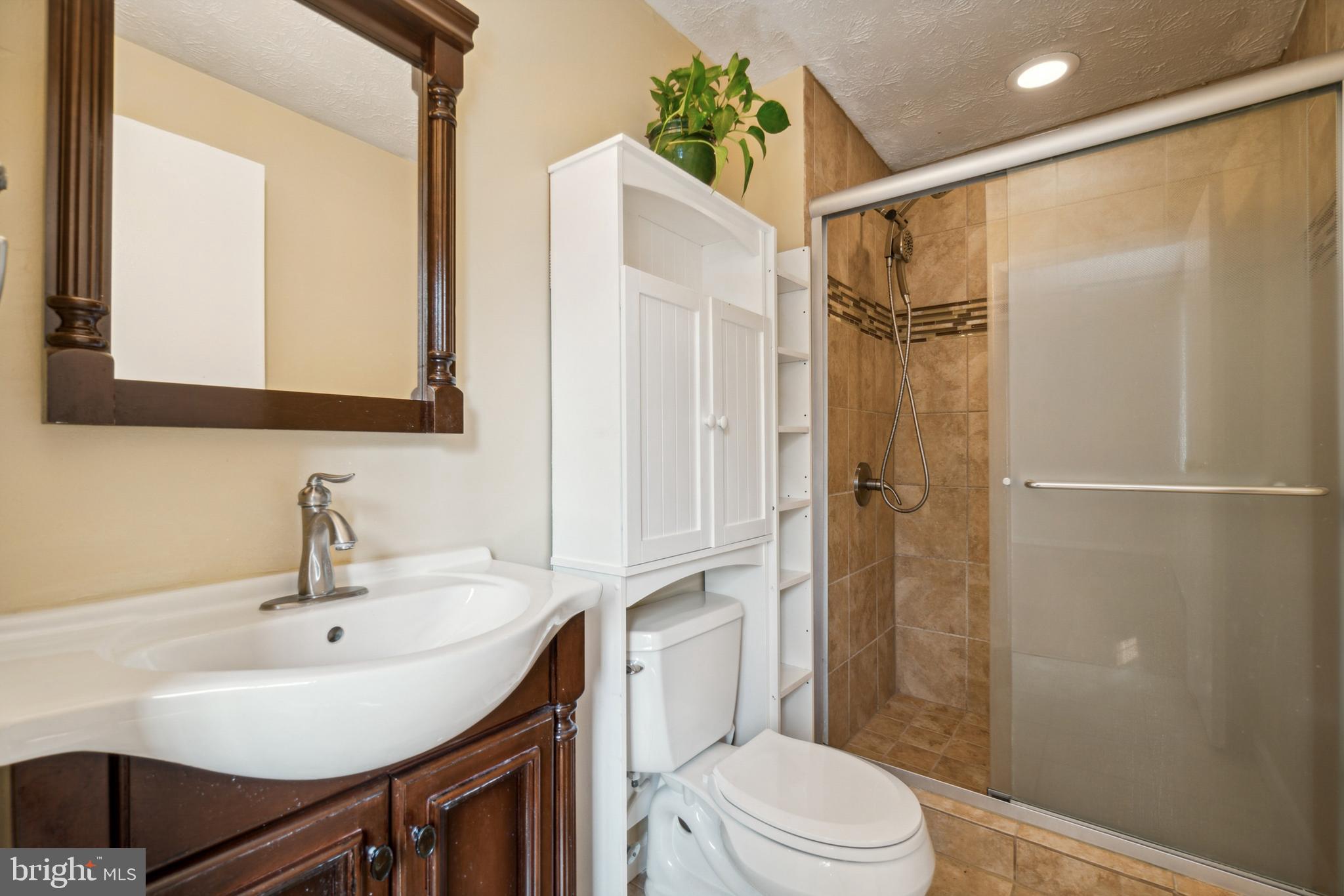 FRANKLIN SQUARE - Residential