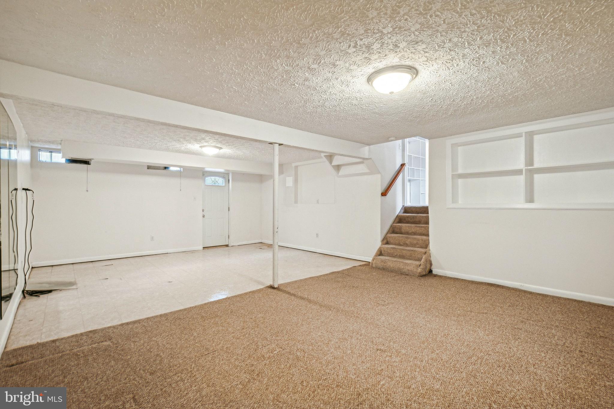 FRANKLIN SQUARE - Residential