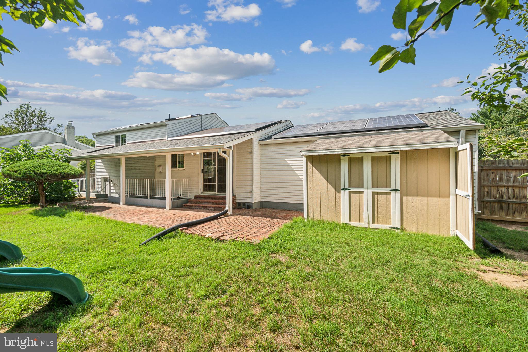 FRANKLIN SQUARE - Residential