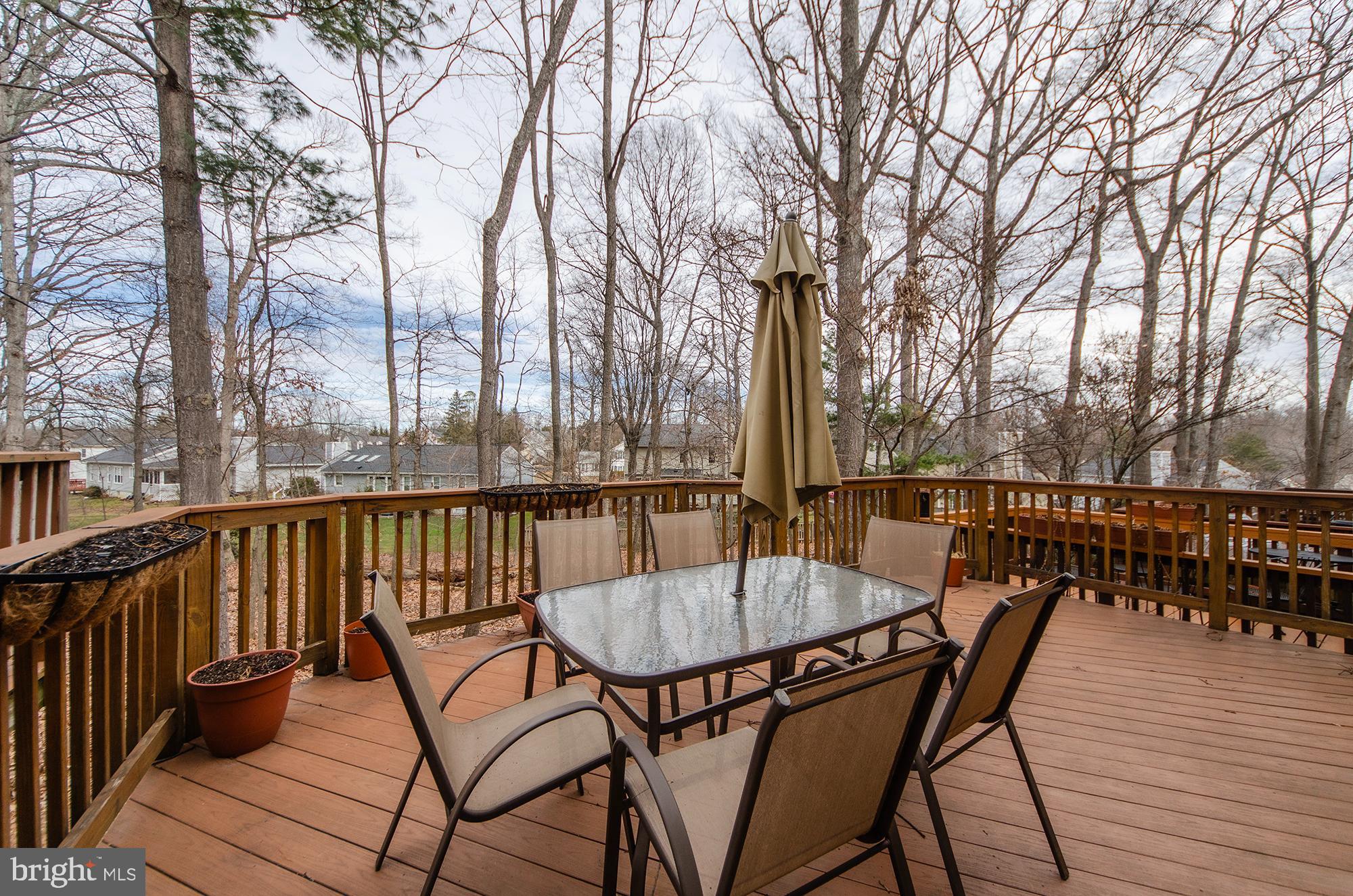 FAIR WOODS - Residential