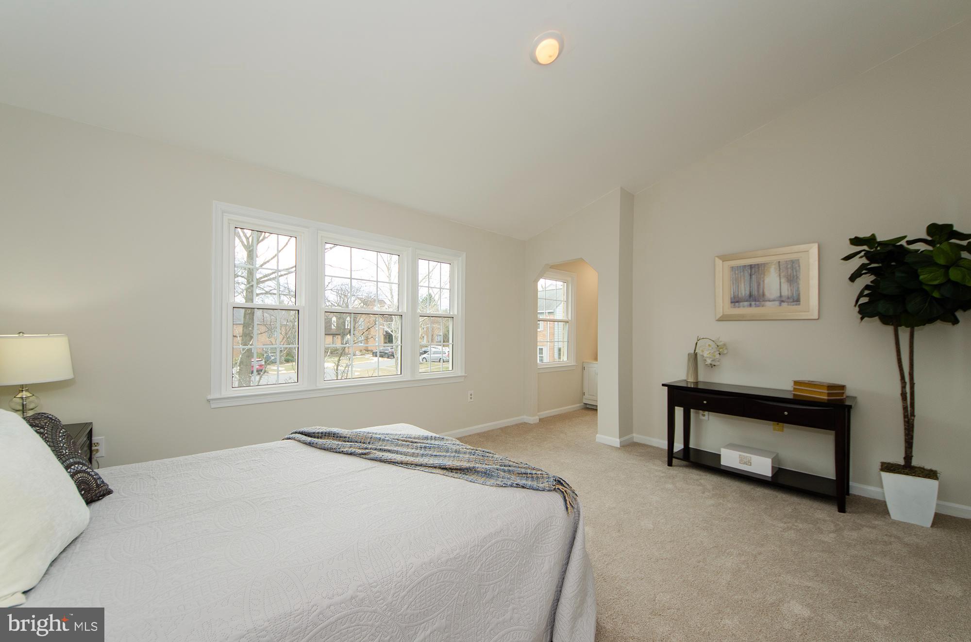 FAIR WOODS - Residential