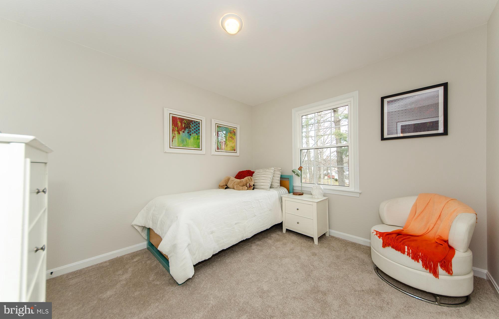 FAIR WOODS - Residential