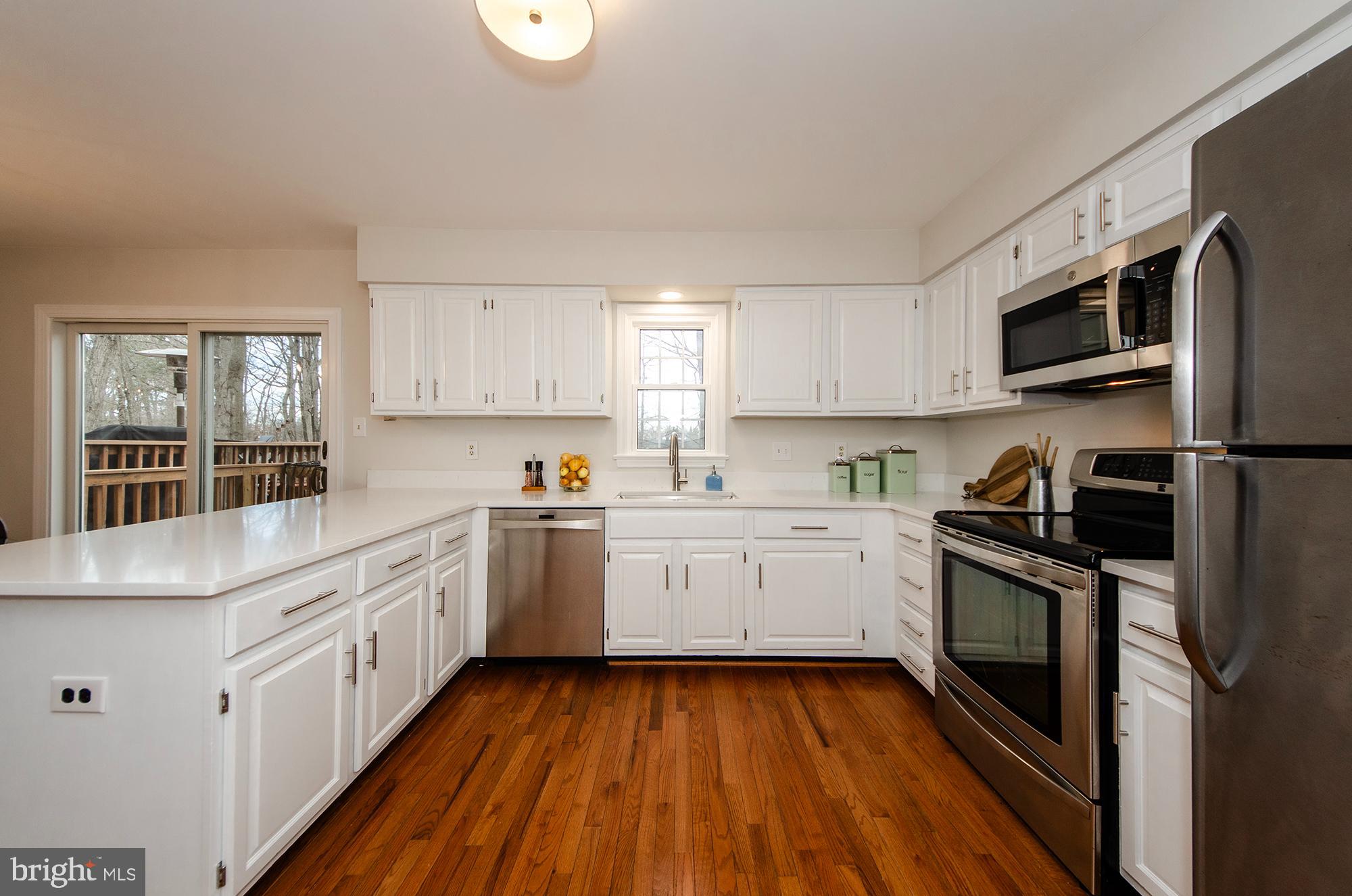 FAIR WOODS - Residential