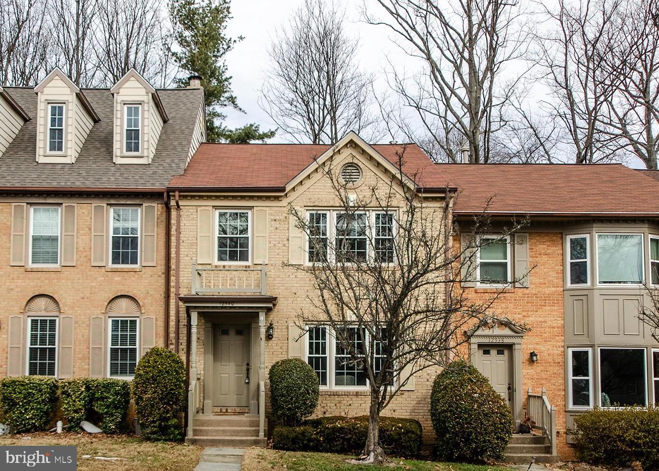 FAIR WOODS - Residential