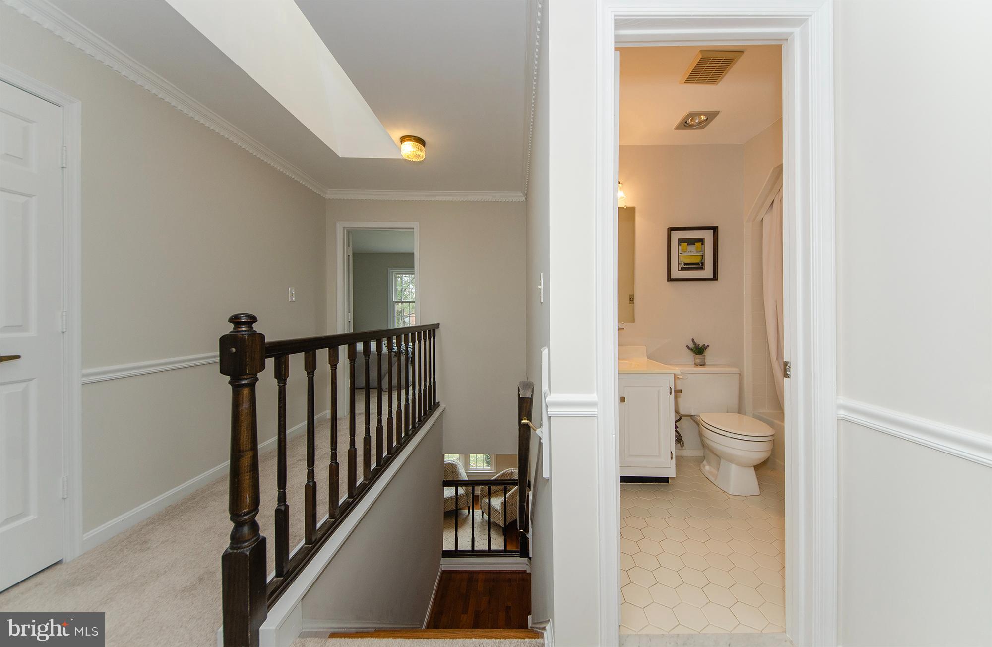 FAIR WOODS - Residential