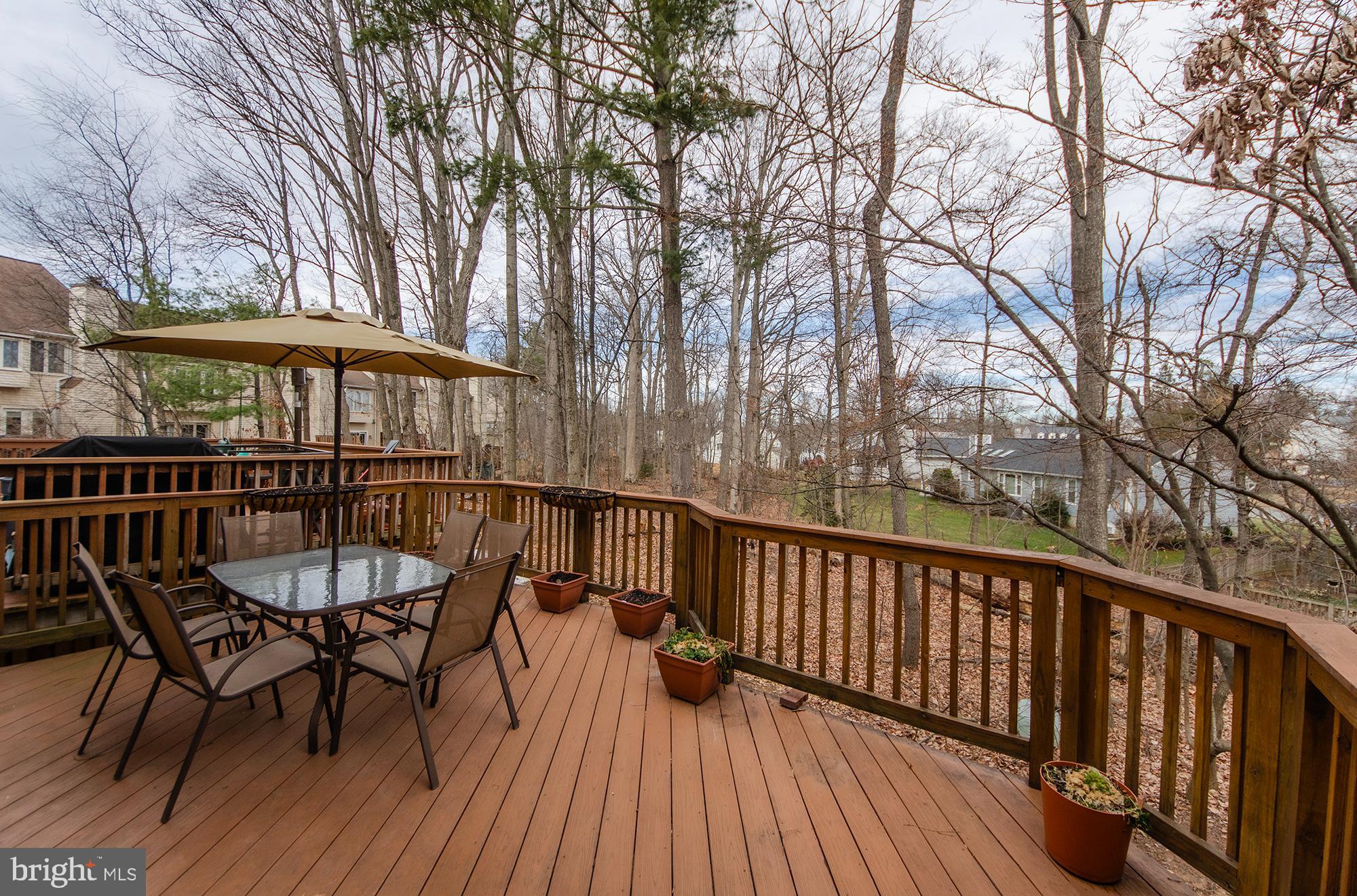 FAIR WOODS - Residential