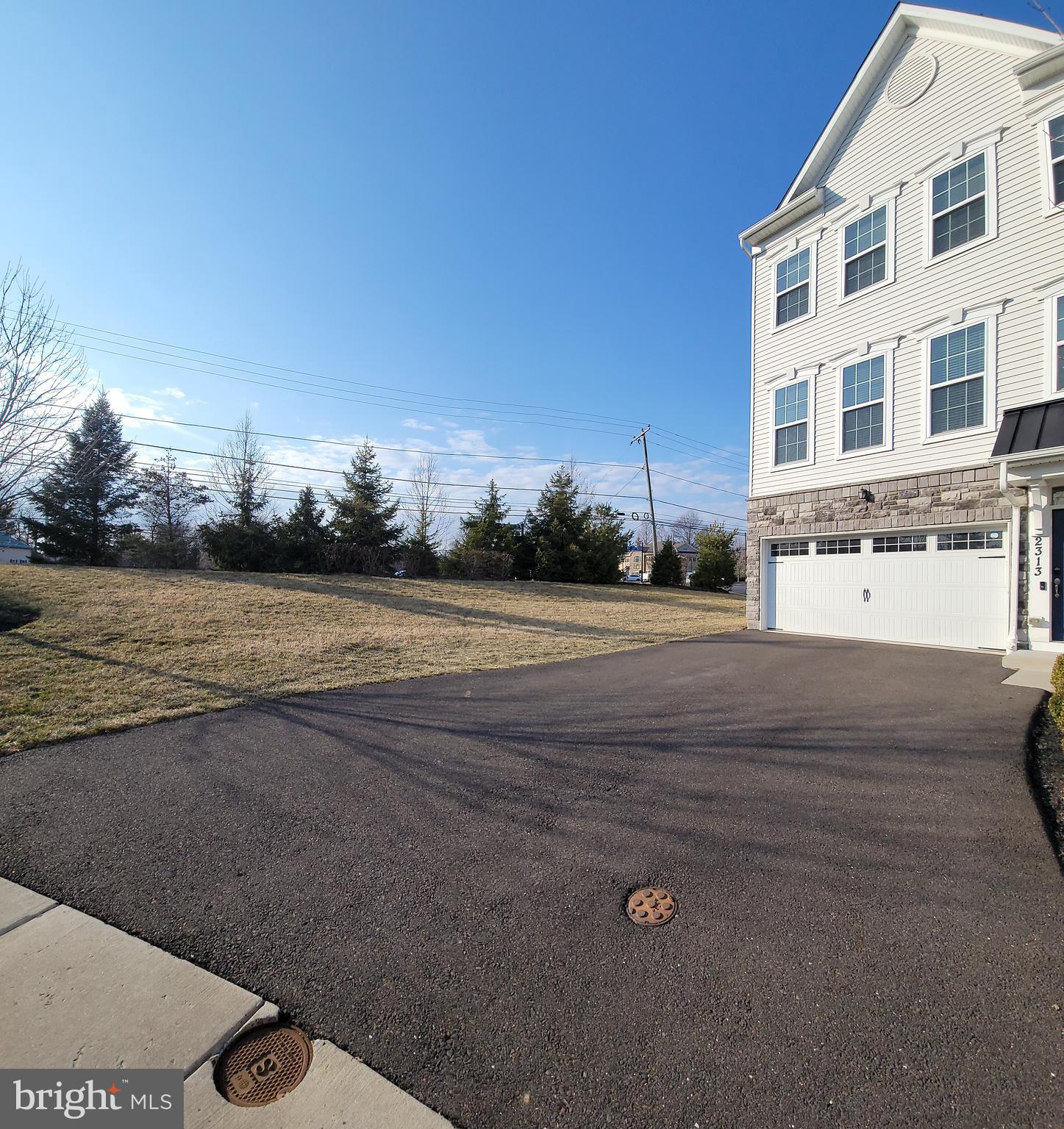 HIGH GROVE - Residential