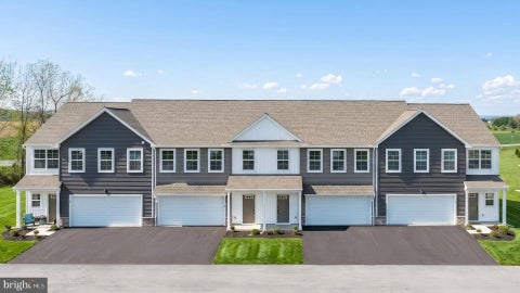 Townhouse For Sale - 128 Foundry Lane<br/> LEBANON, PA 17042