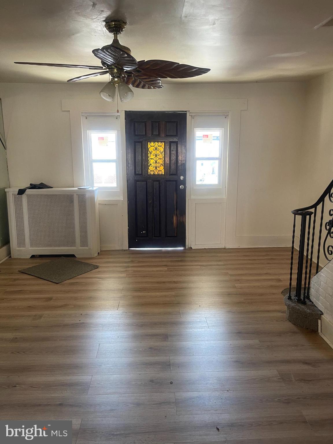 ELMWOOD PARK - Residential