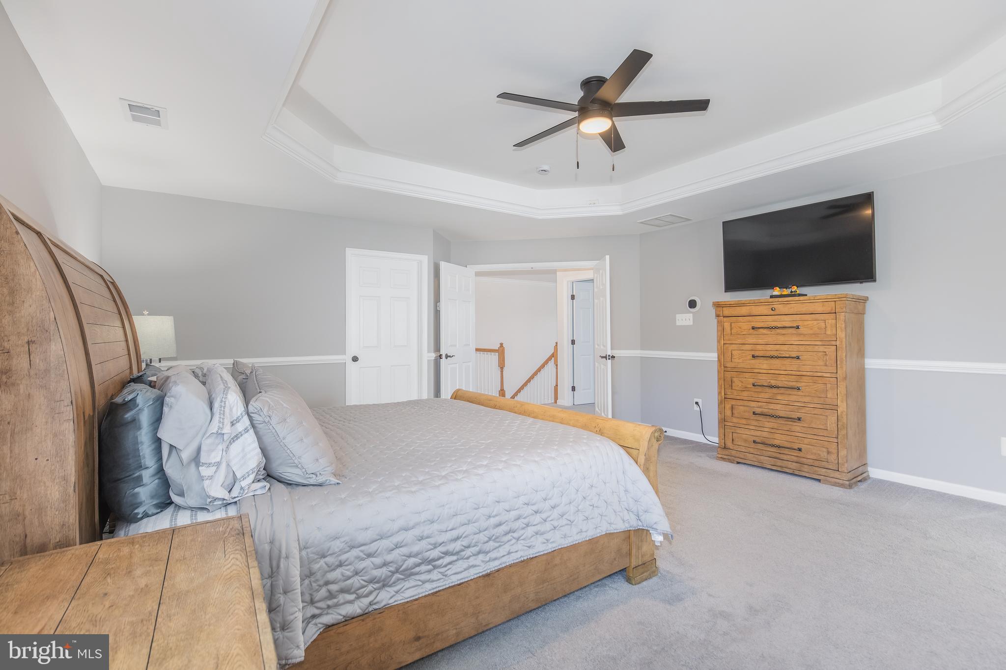 THE VISTAS AT WOODCLIFFE PARK - Residential