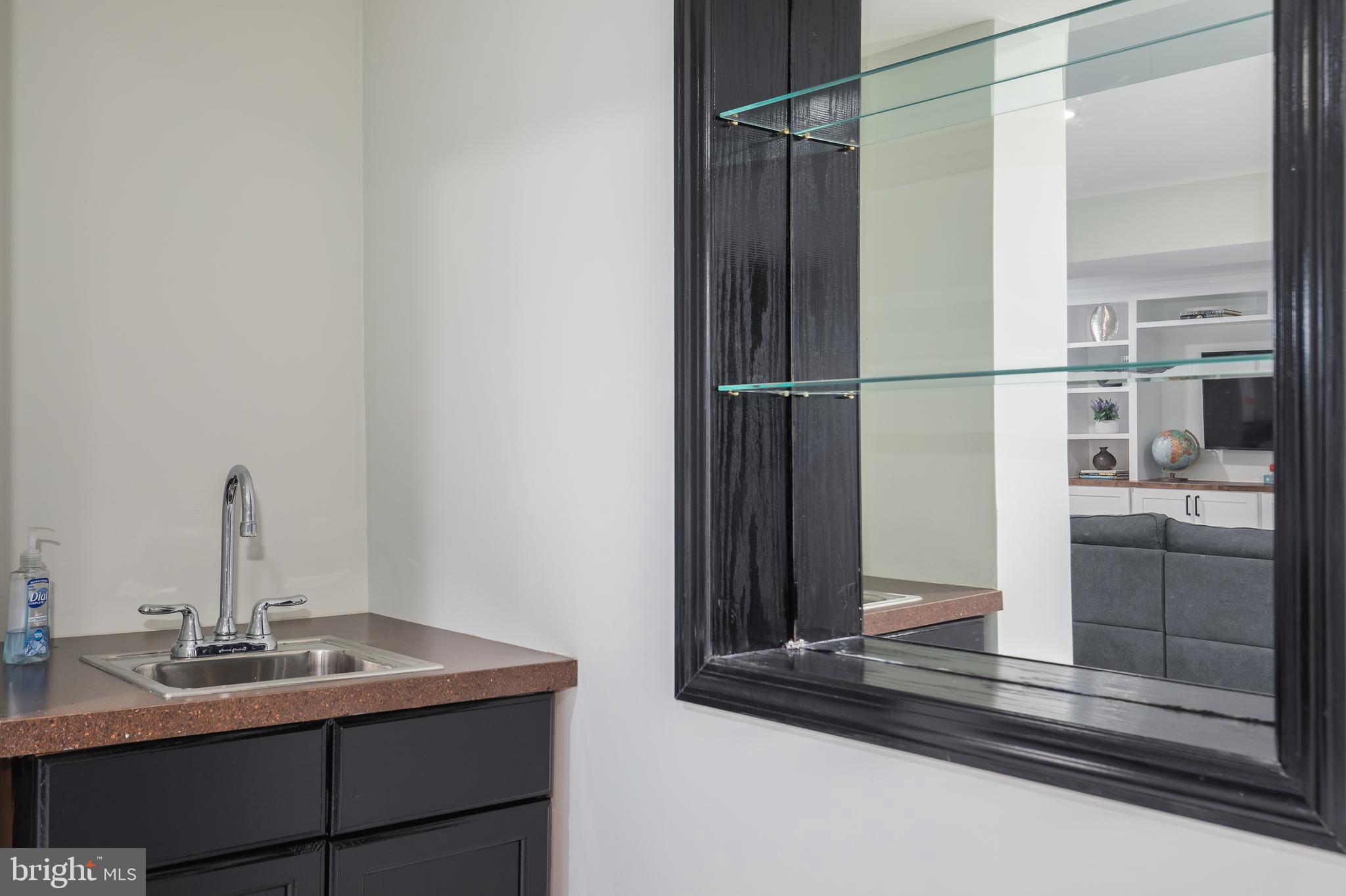 THE VISTAS AT WOODCLIFFE PARK - Residential