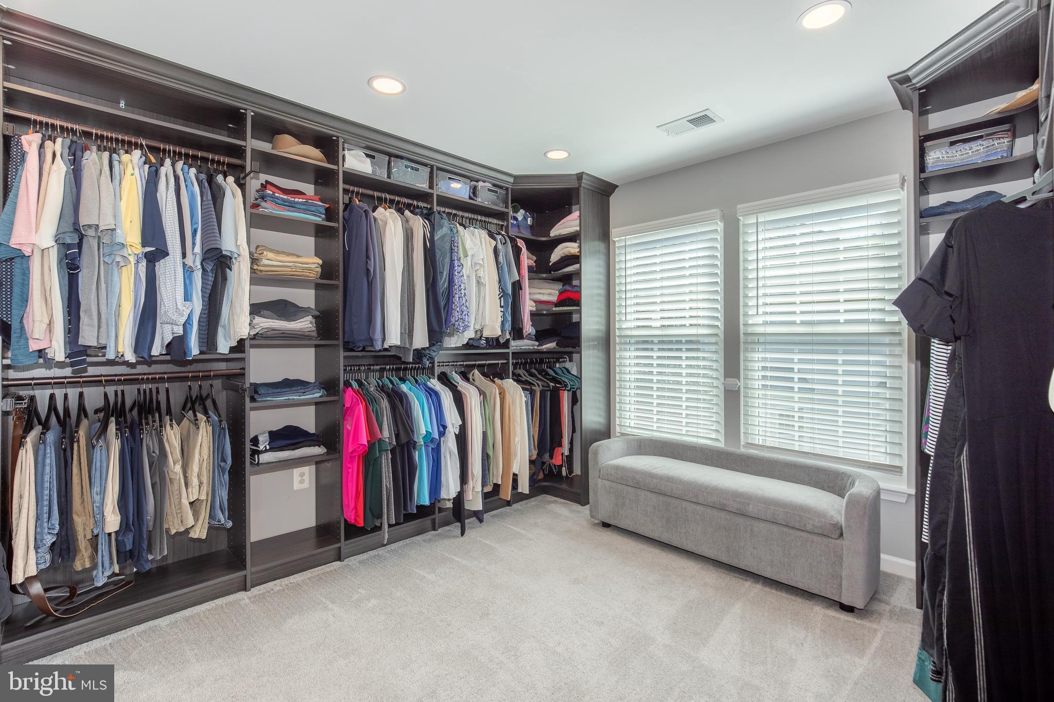 THE VISTAS AT WOODCLIFFE PARK - Residential