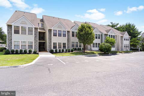 Condo For Sale - 69 Bridgewater Drive<br/> MARLTON, NJ 08053