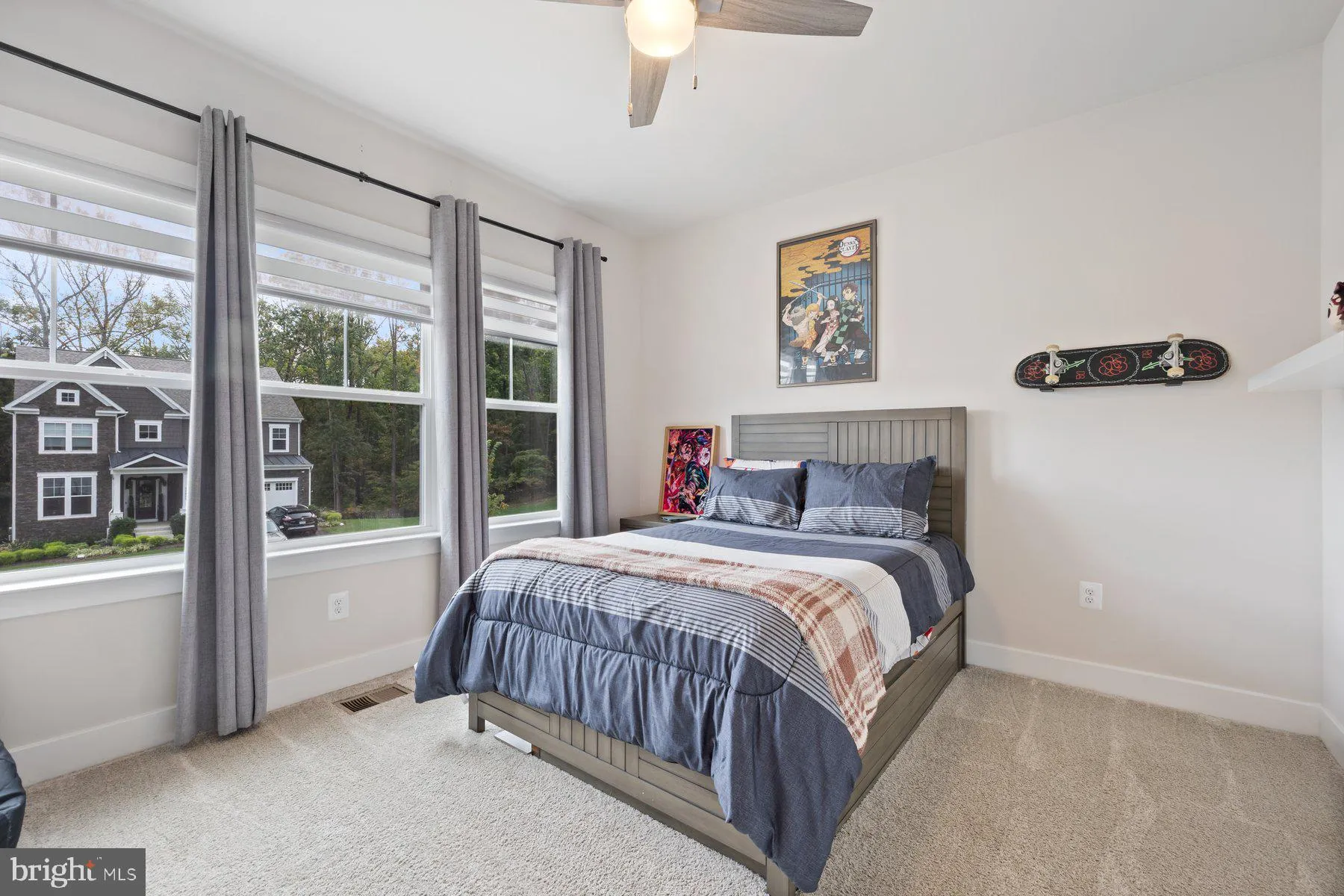 Bristow, Virginia 20136, United States, 6 Bedrooms Bedrooms, ,4 BathroomsBathrooms,Residential,Contingent,214559