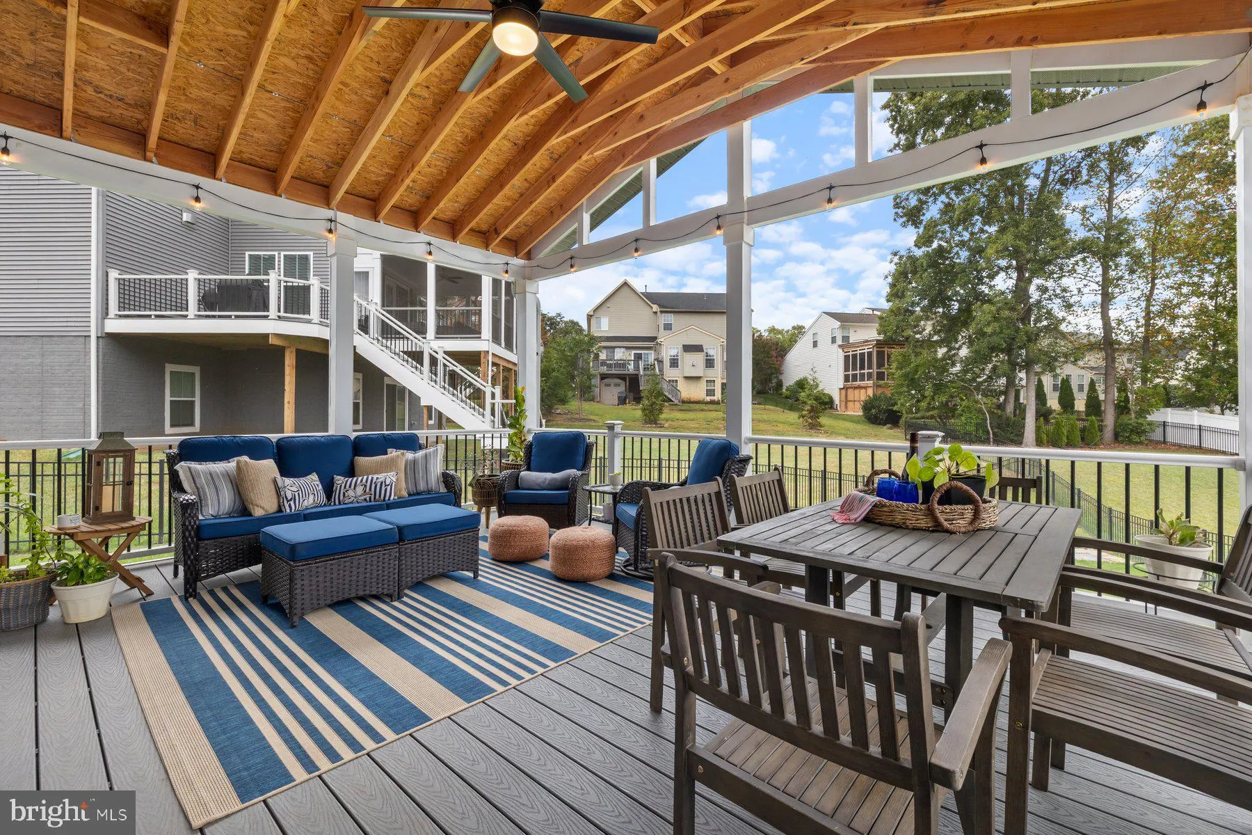 Bristow, Virginia 20136, United States, 6 Bedrooms Bedrooms, ,4 BathroomsBathrooms,Residential,Contingent,214559