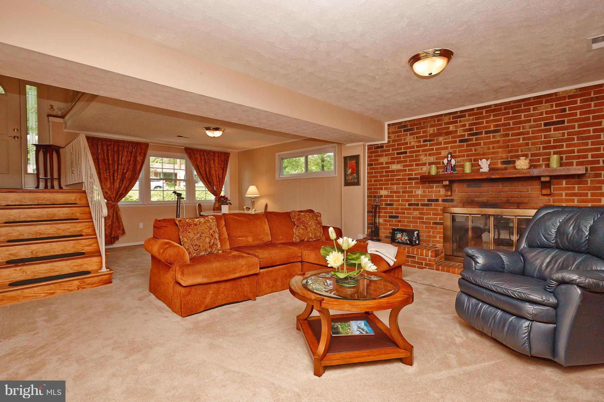 CANTERBURY WOODS - Residential