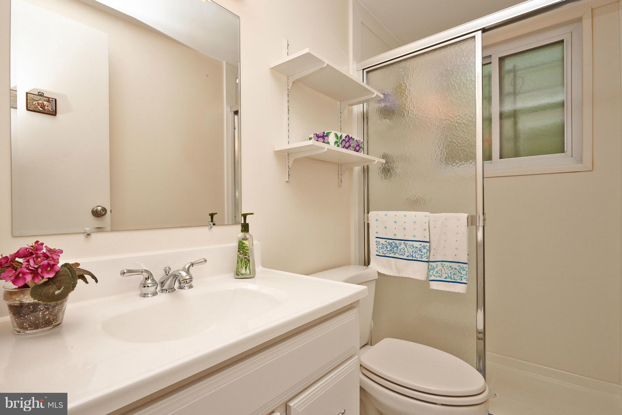 CANTERBURY WOODS - Residential