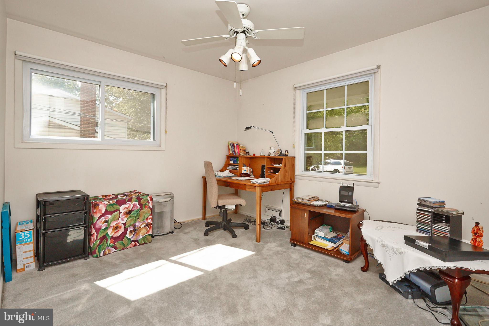 CANTERBURY WOODS - Residential