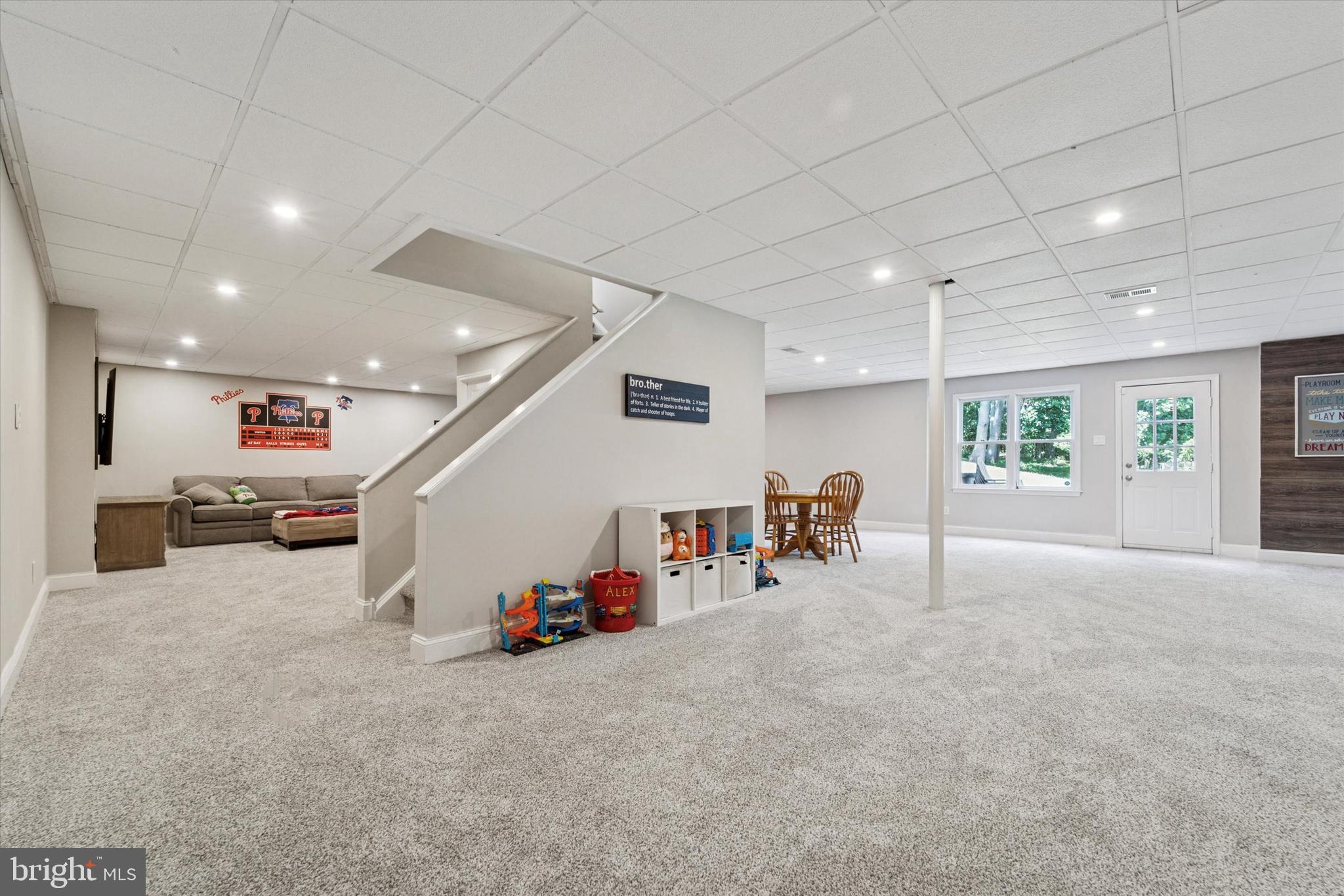 CEDAR GROVE FARM - Residential