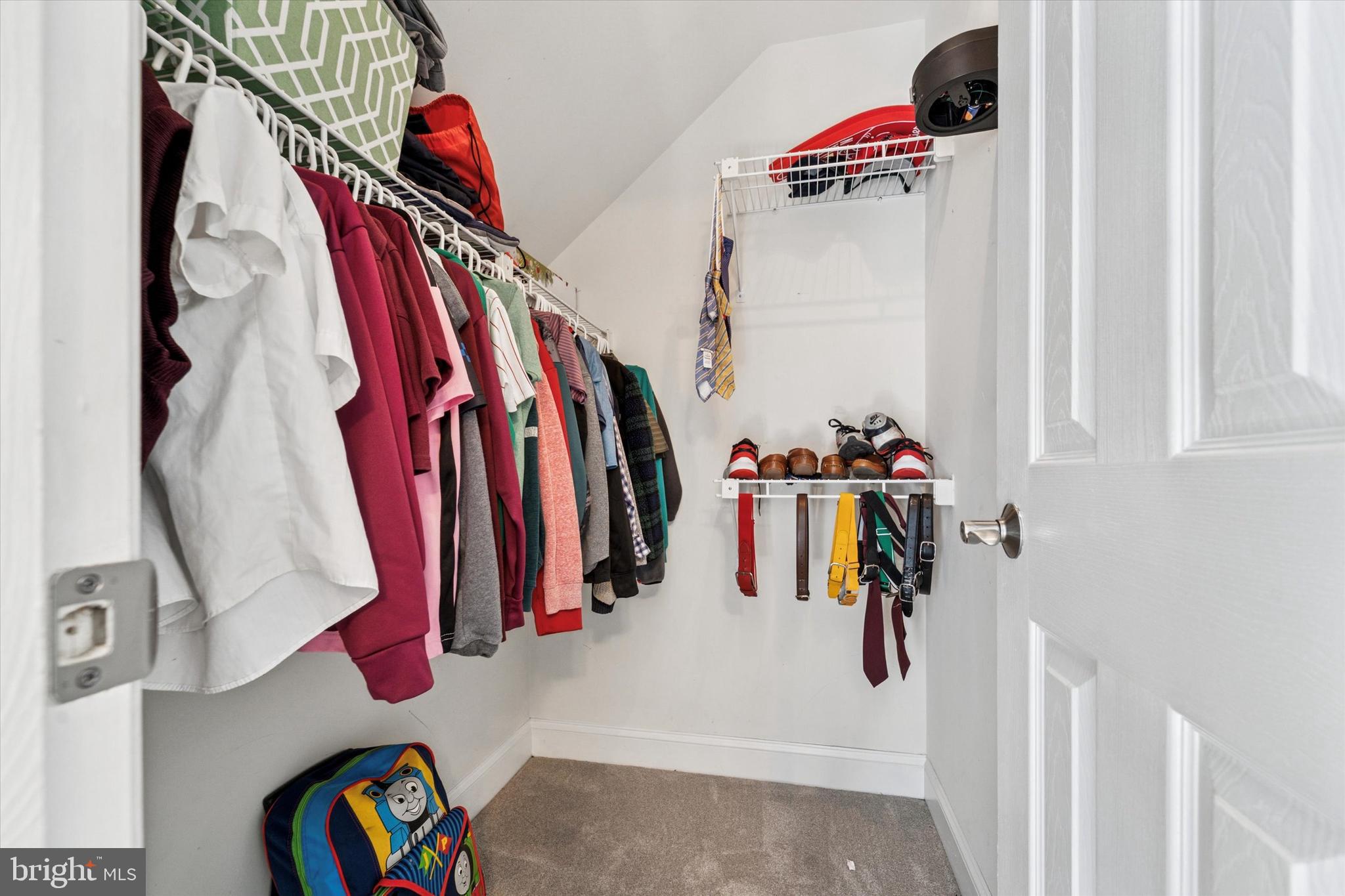 CEDAR GROVE FARM - Residential