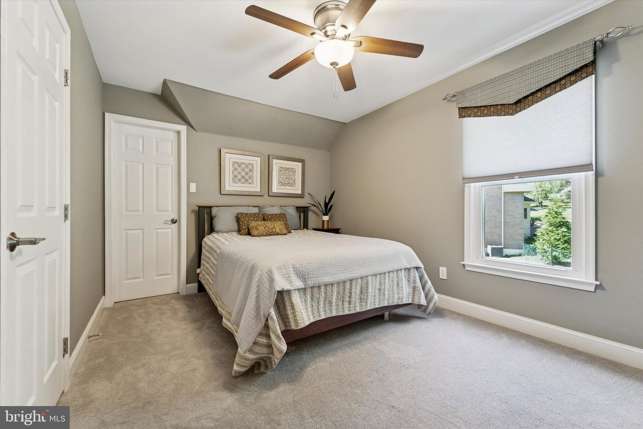 CEDAR GROVE FARM - Residential