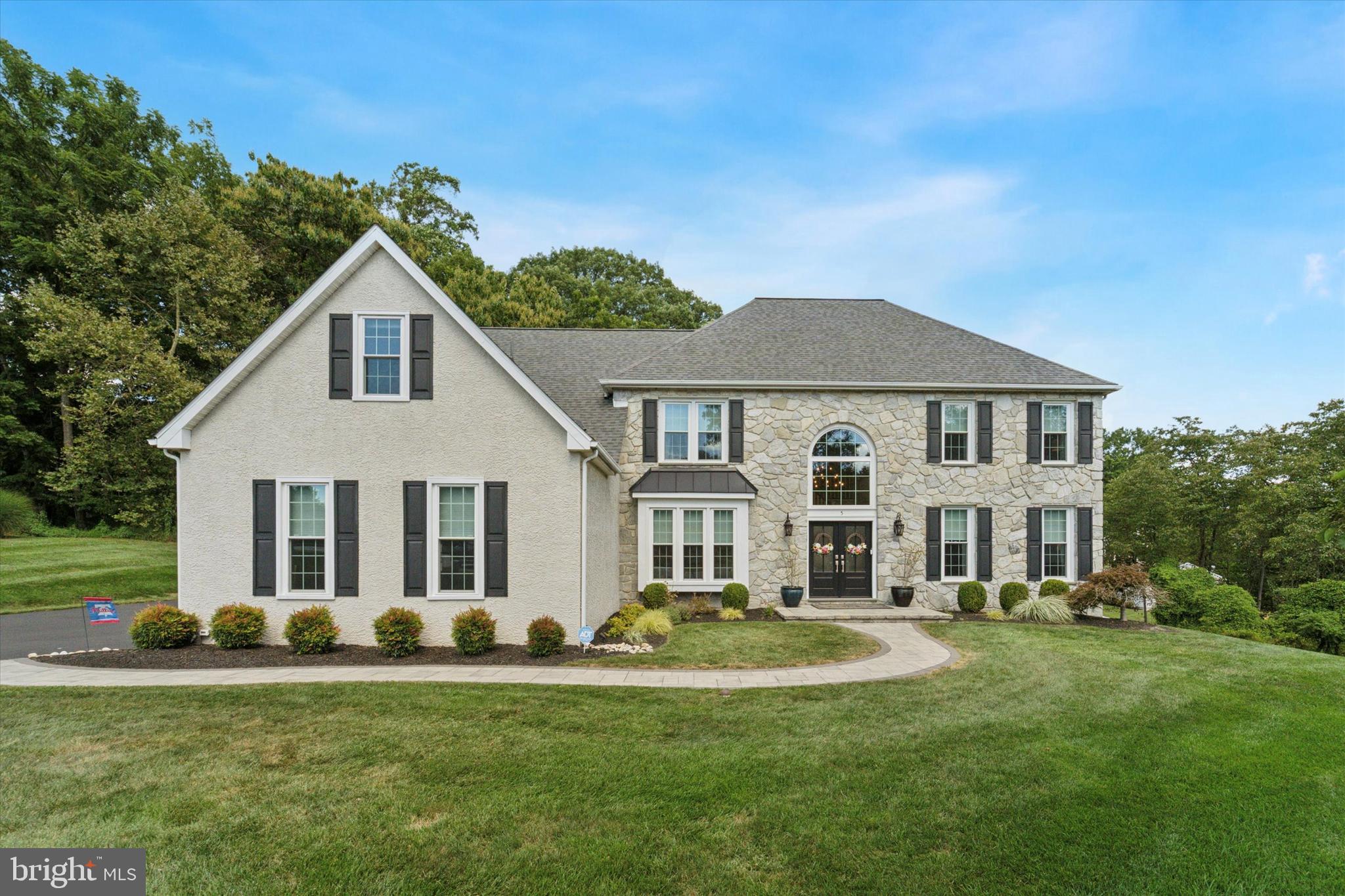 CEDAR GROVE FARM - Residential