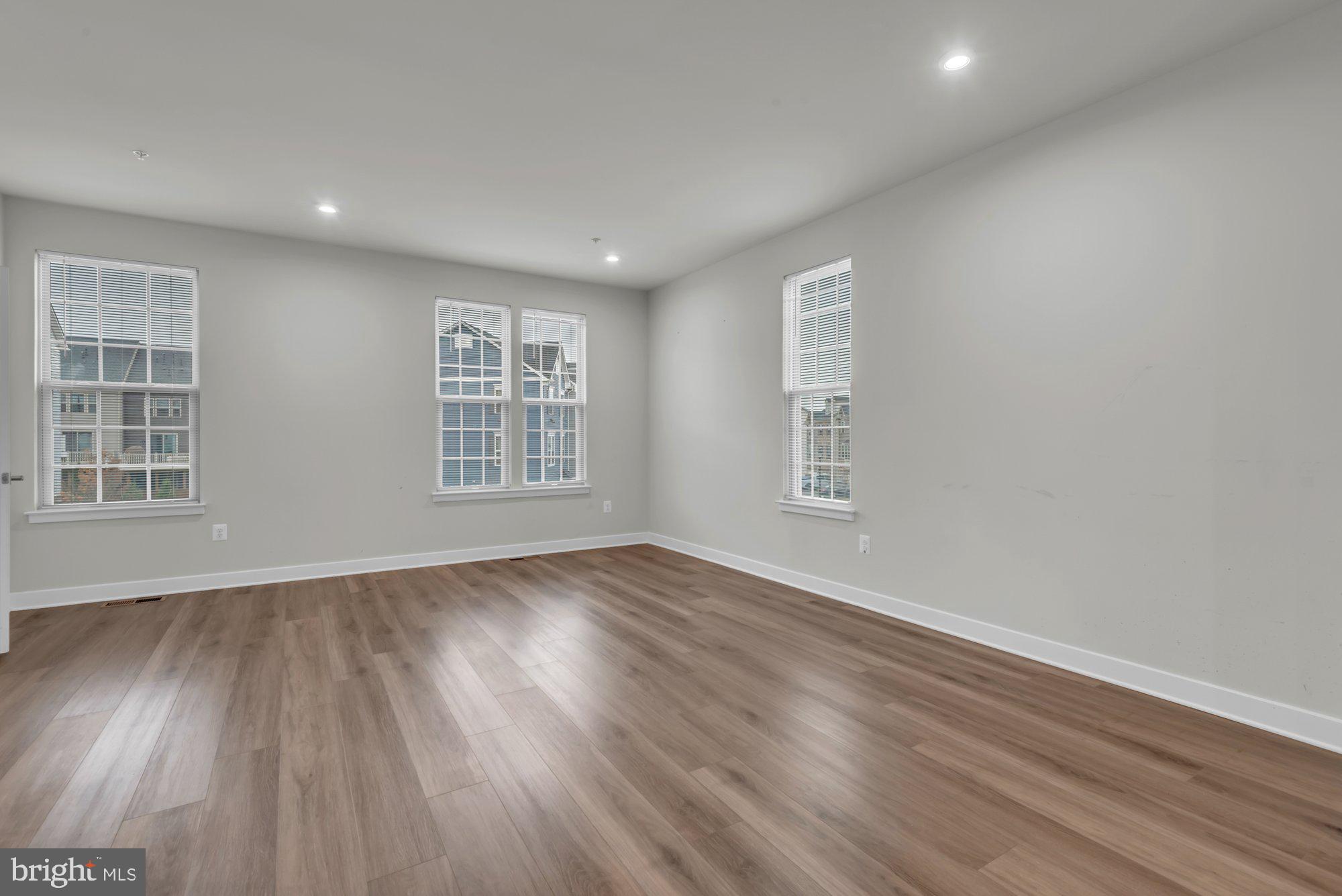 CEDAR HILL - Residential