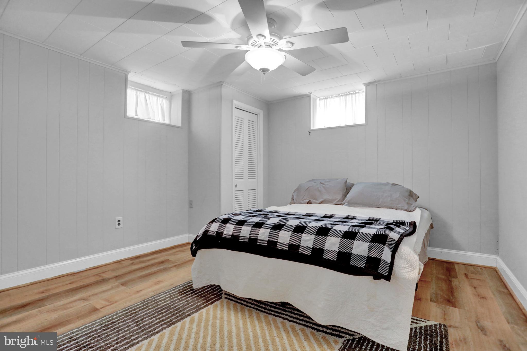 DULANEY FOREST - Residential Lease