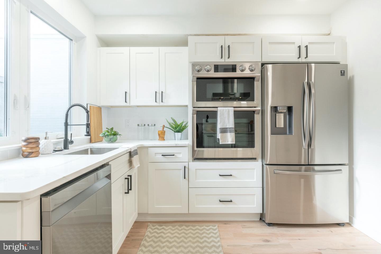 NORRIS SQUARE - Residential Lease