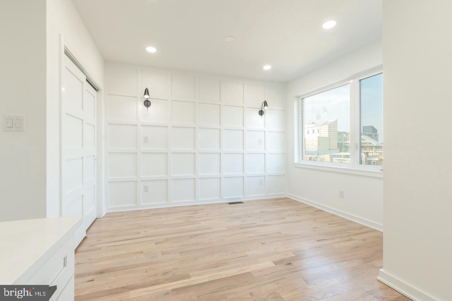 NORRIS SQUARE - Residential Lease