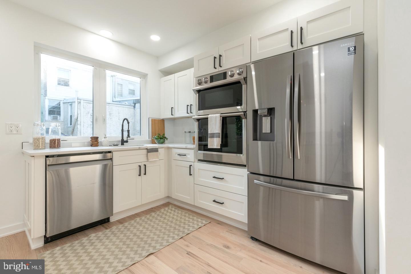 NORRIS SQUARE - Residential Lease