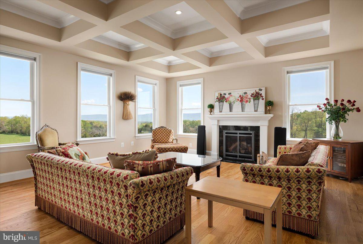 278 LITTLE MOUNTAIN LANE