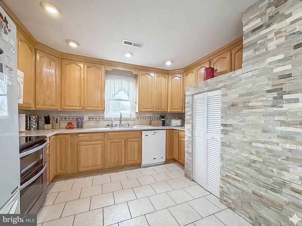 THORNRIDGE - Residential