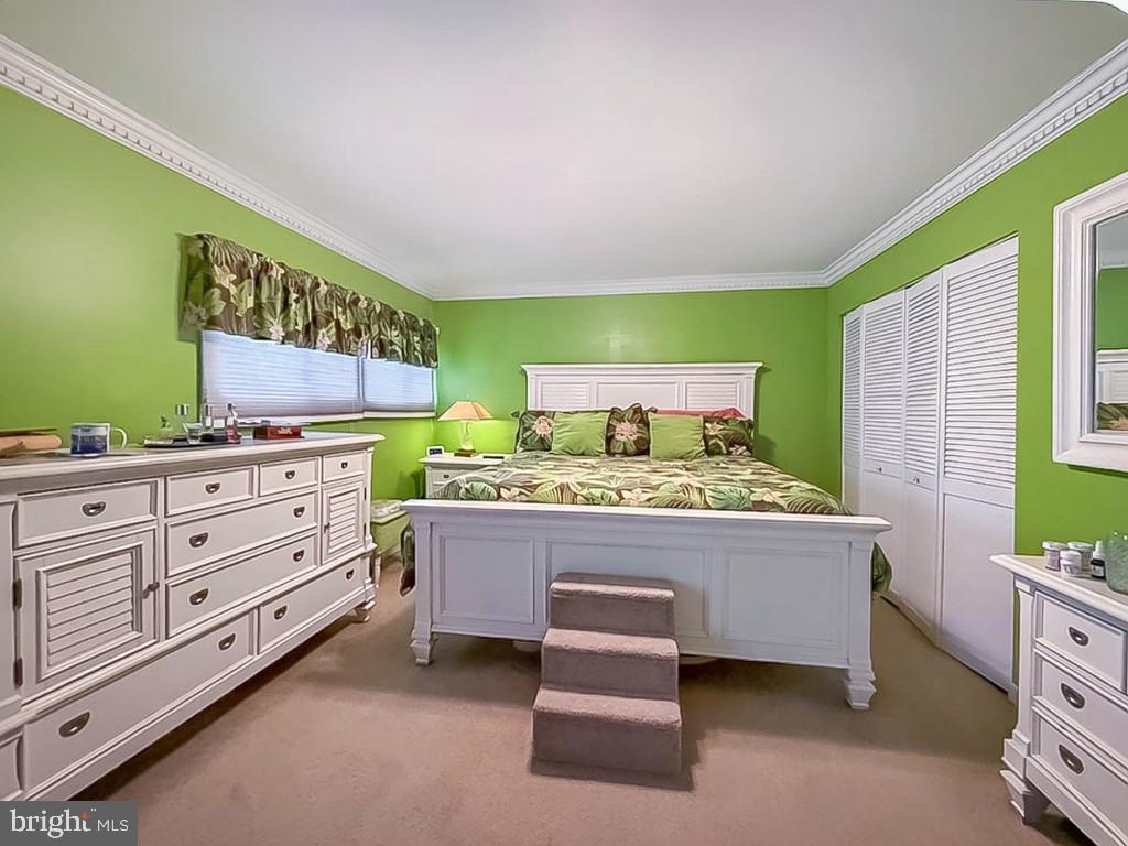 THORNRIDGE - Residential