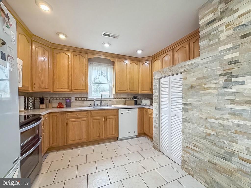 THORNRIDGE - Residential