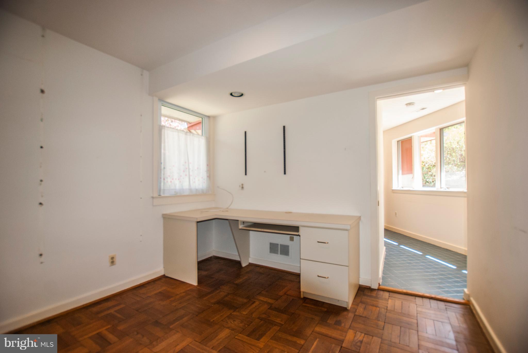 BANNOCKBURN - Residential