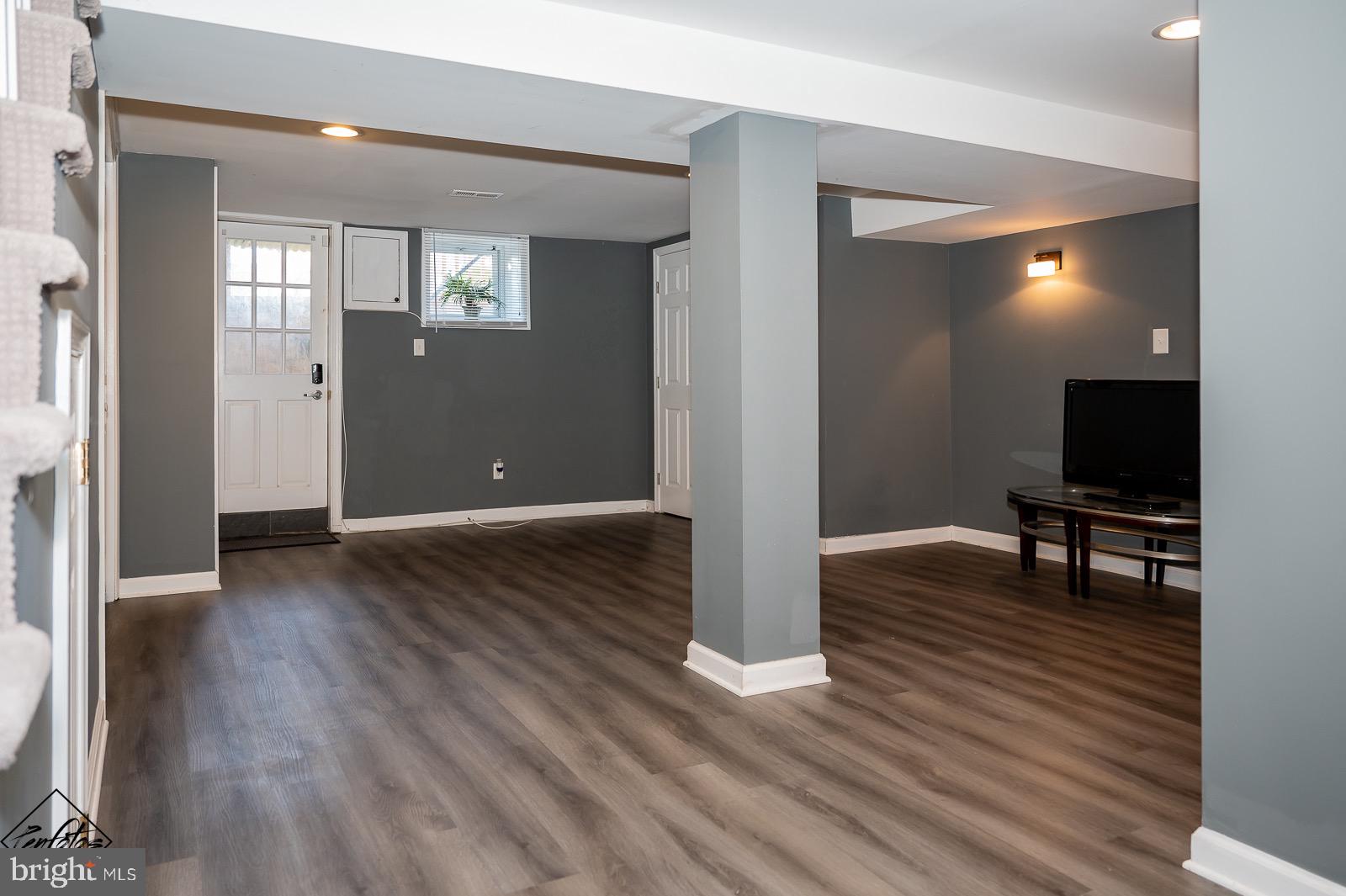 EDMONDSON VIILLAGE - Residential