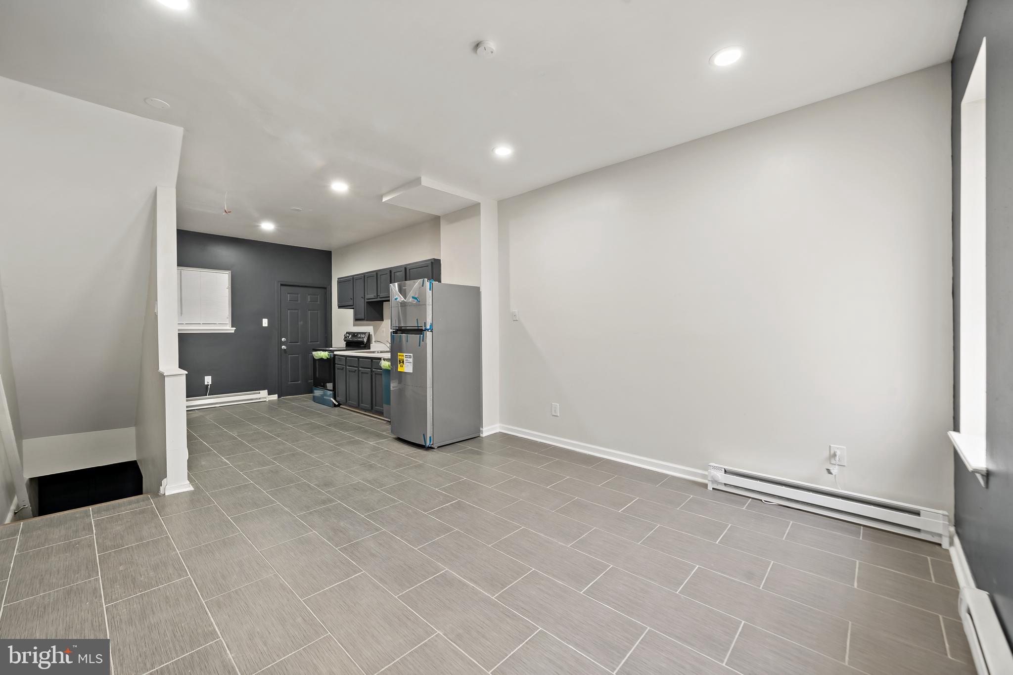 TEMPLE UNIVERSITY - Residential Lease