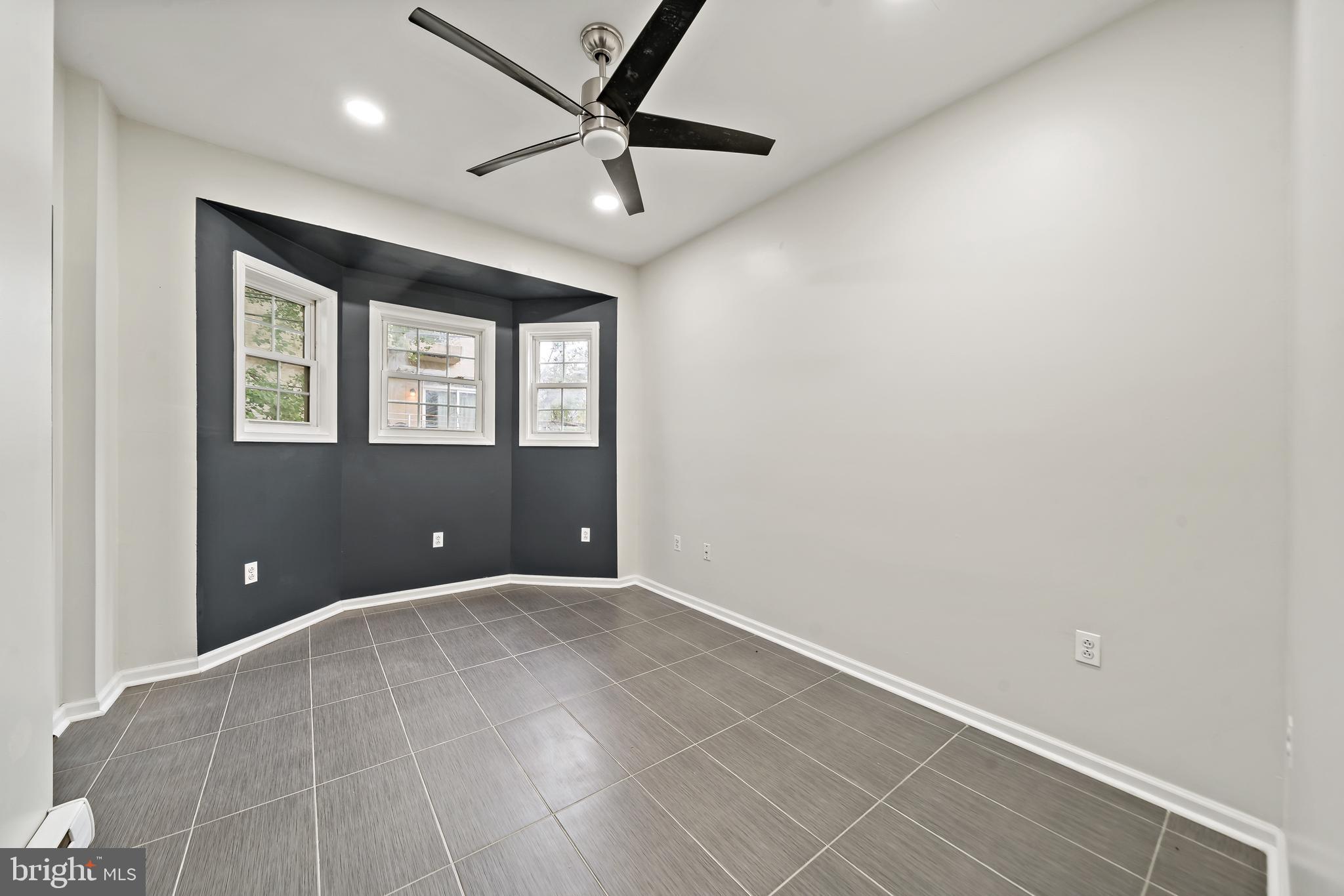 TEMPLE UNIVERSITY - Residential Lease