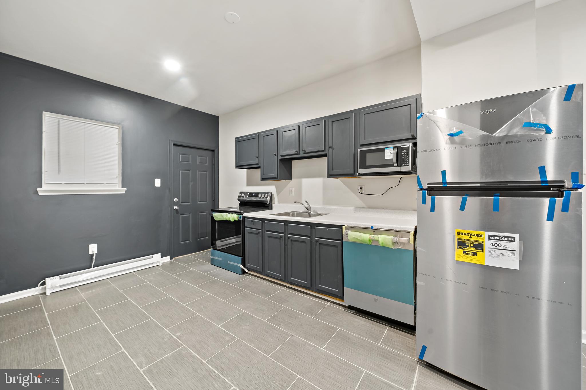 TEMPLE UNIVERSITY - Residential Lease