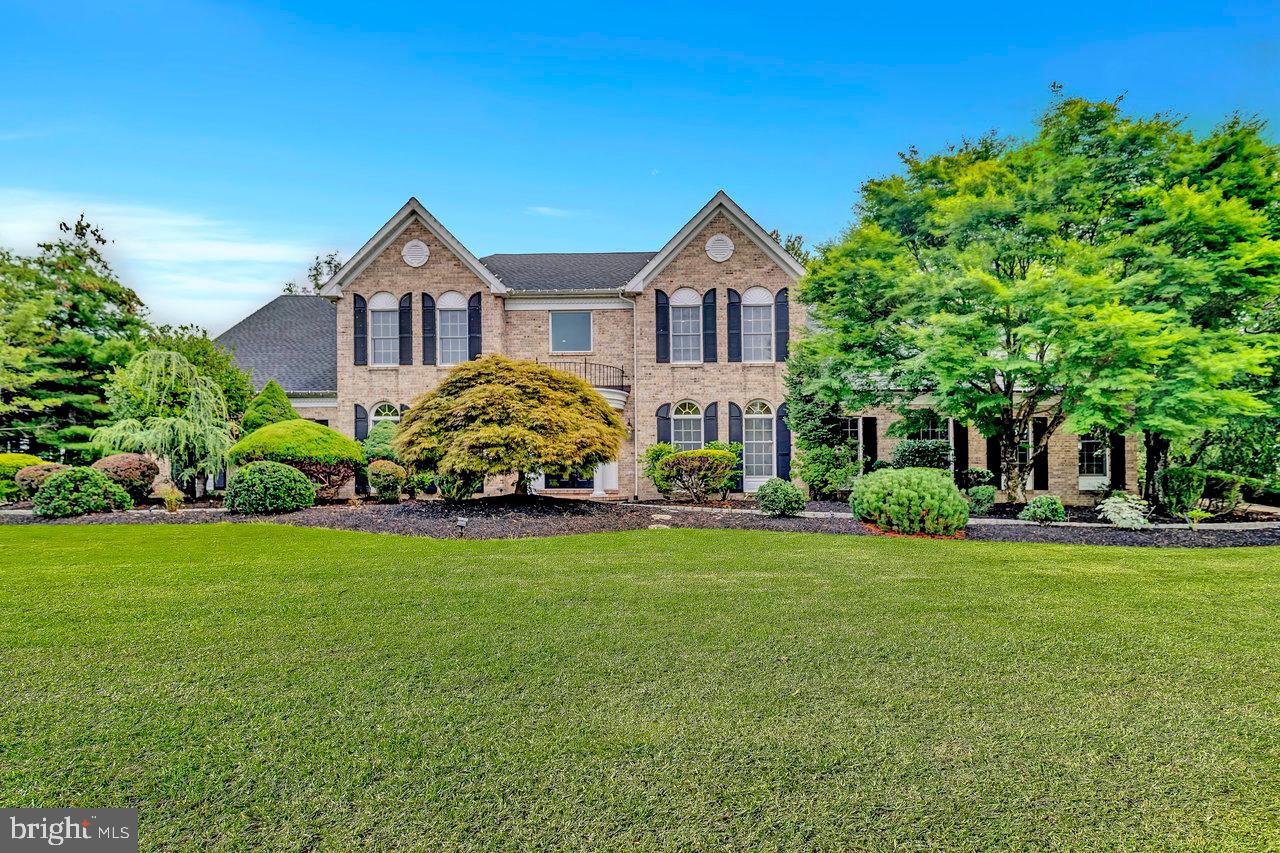 18 MORRIS DRIVE