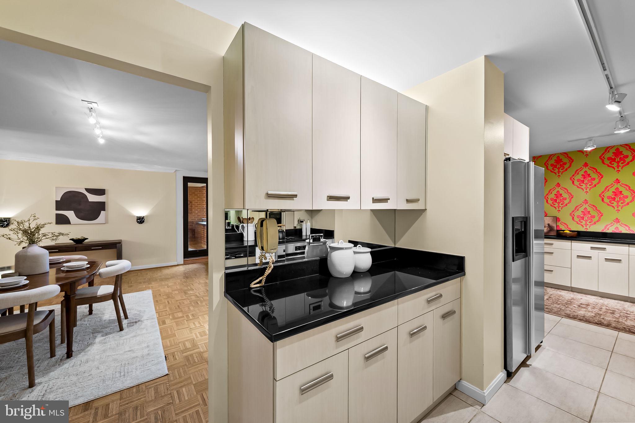 CROSS KEYS - Residential