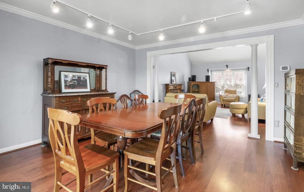 OLD FIELDS - Residential